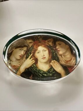 Vintage-Style Decorative Glass Paperweight with Classic Portrait